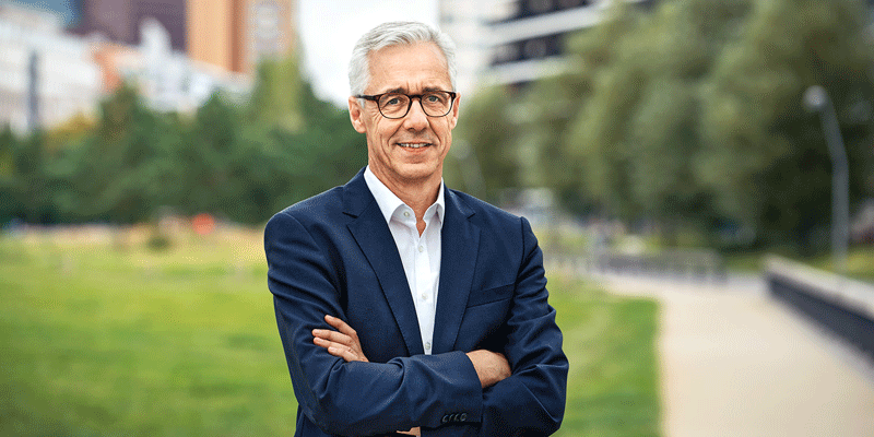 Vorstandsvorsitzender Jörg Simon